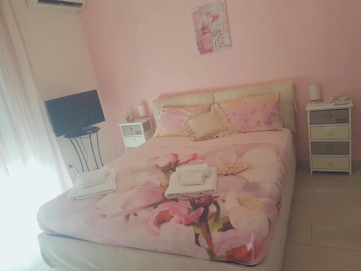 Iris Appartamenti Santa Maria La Carità Kültér fotó